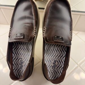 OluKai Men's Dark Brown Leather Slip-Ons